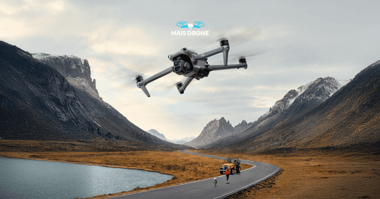 Um drone DJI Air 3 sobrevoando uma paisagem de montanhas enquanto pessoas pilotam e desfrutam.